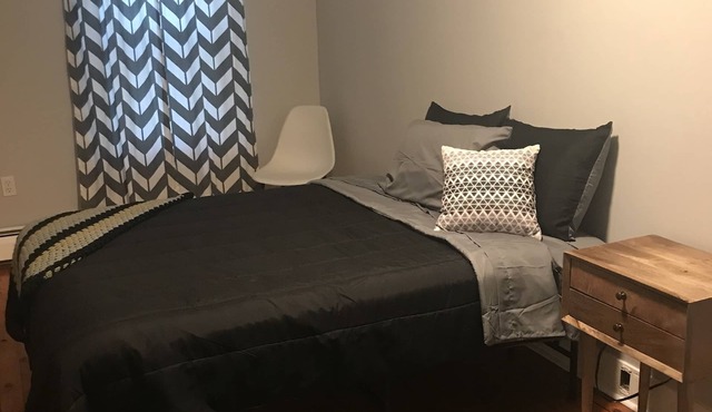 Entire rental unit in Warren, Rhode Island Unit 3