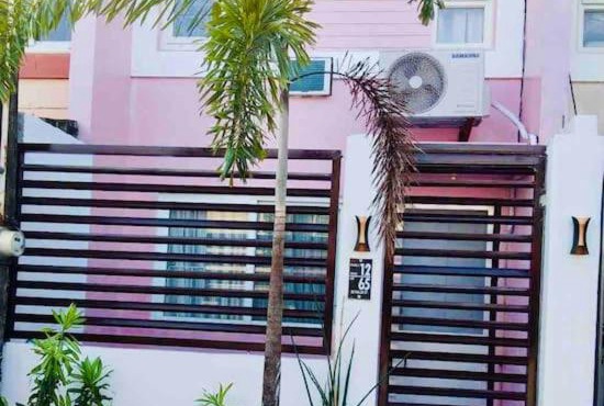 Entire Unit Fully Air-conditioned with Hi-Speed WiFi