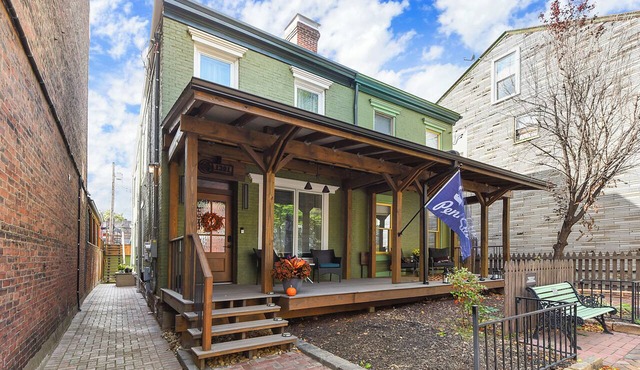 Entire Unit w/Organic Natural Stone Walls, Stadium Views & Parking