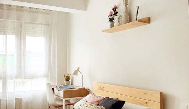 Entre Olas y Calles con Parking Gratis by Wehomes