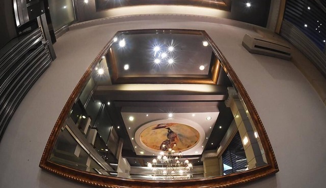 Ephira Hotel