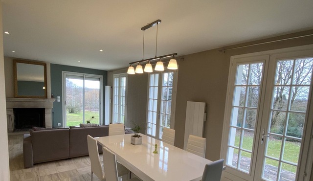 Equipped house, wifi, TV, garden