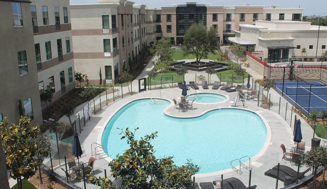 Equipped Studio Just 4-Minutes from the Airport | Fitness Center + Pool Access