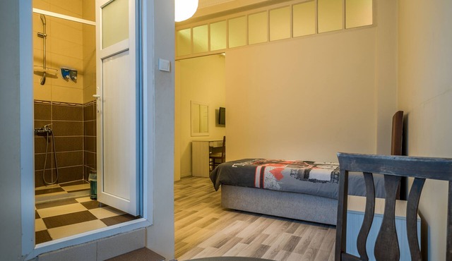 Erenler Hostel & Hotel