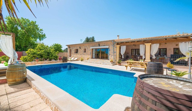 ES BLANQUER DE NA FANI - Villa with private pool in Binissalem. Free WiFi