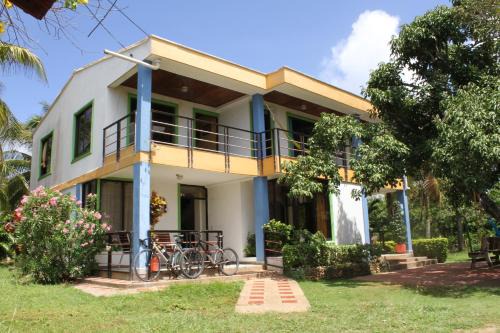 Escalona's place