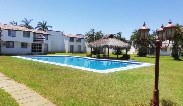 Escape Acapulco