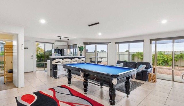 Escape2Kassa - Family Coastal Retreat North Beach