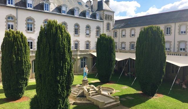 Espace Montcalm