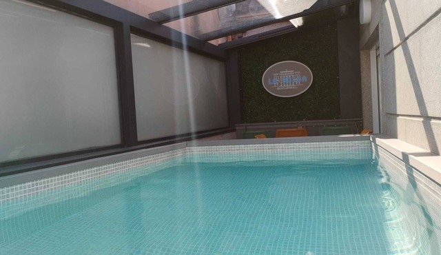 Espectacular Ático con Piscina en el Centro