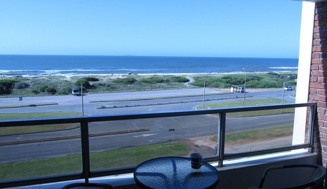 Espectacular vista al mar! Breathtaking view of the ocean! (parada 10 - brava)