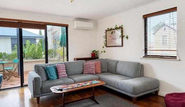 Esplanade Villa Retreat by the Norfolk Pines