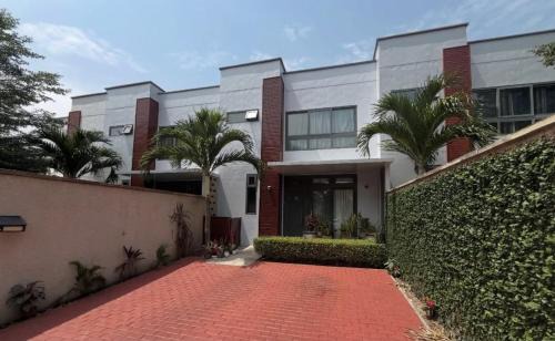 Essel Homes