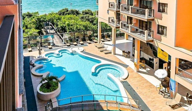 Estúdios Modernos em Resort pé na areia - Jurerê Beach Village JBVJR