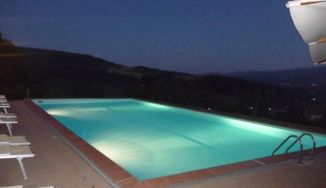 ESTER HOUSE WITH POOL, ASK PRICE DIRECTLY TO THE OWNER
