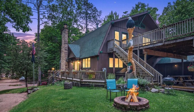Estrold's Resort- Main Lodge