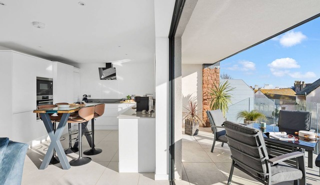 Estuary View - Secure Parking - Nearby Beach