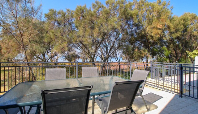 Estuary Waterfront - View from your Courtyard!