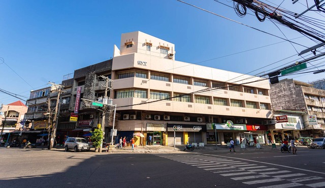 Etsu Hotel