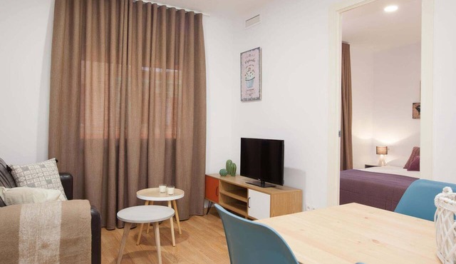 Europa Fira Apartment 23