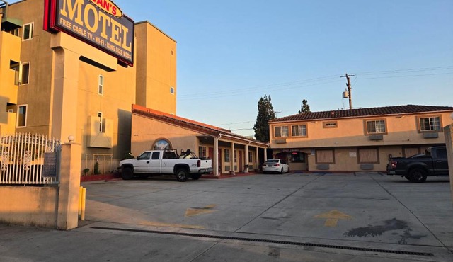 Evans Motel