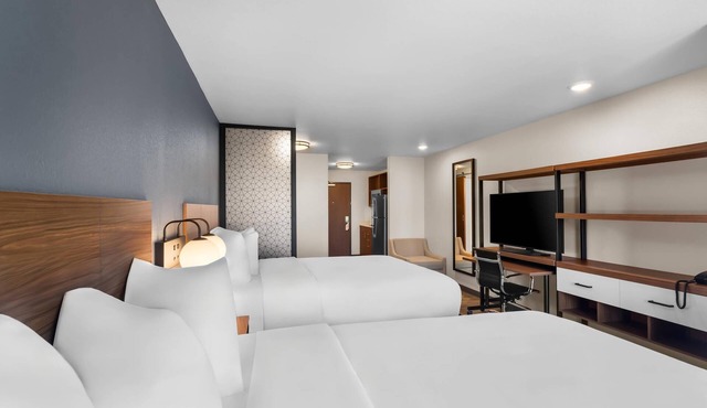 Everhome Suites Bastrop By Choice Hotels