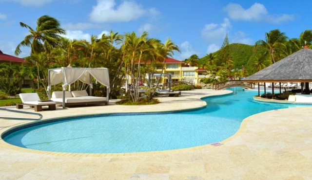 Everything You Need For The Perfect Vacation! FREE Parking, Near Gros Islet Park