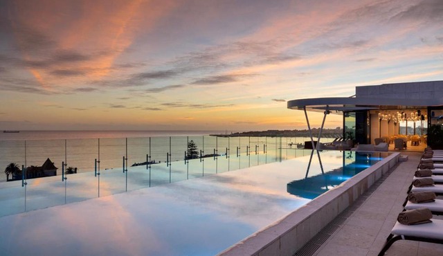 EVOLUTION Cascais-Estoril Hotel