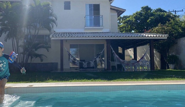 Excellent beach house with pool, large and pleasant garden, near the beach.
