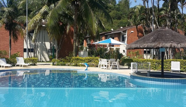 Excellent Cond. Closed - 4 BEDROOMS - 24 Hr Security and Concierge - AIR COND. -WIFI
