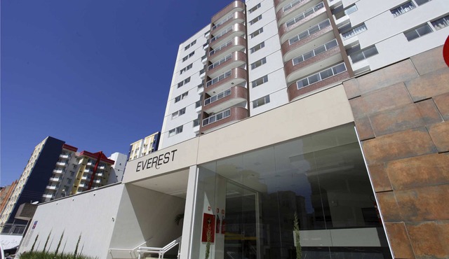 Excellent, stay with refinement and comfort! In the city center.