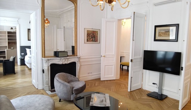 Exceptional apartment, a stone's throw from the Opéra Garnier