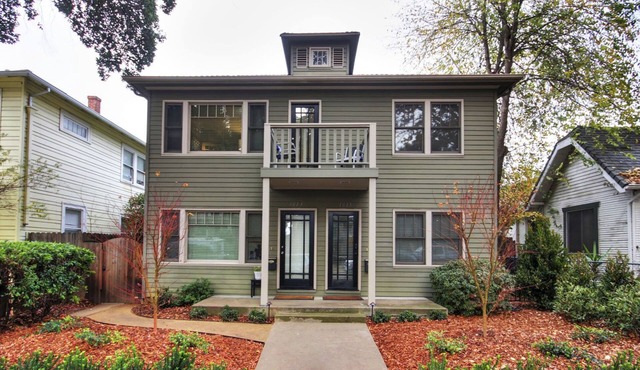 Exceptional charming spacious 2bedroom French colonial in desirable midtown area