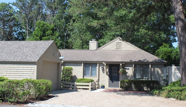 Exceptional Mews Villa in New Seabury w/Patio and Community Summer Pool