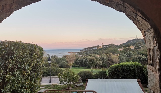 Exceptional SEA VIEW - Jacuzzi - Garden - Air conditioning - Fiber at CAP ESTEREL