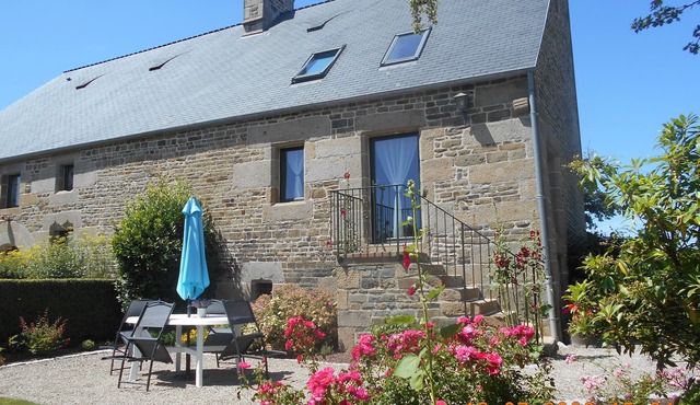 EXCEPTIONAL SETTING: your private gite in a character house in Normandy