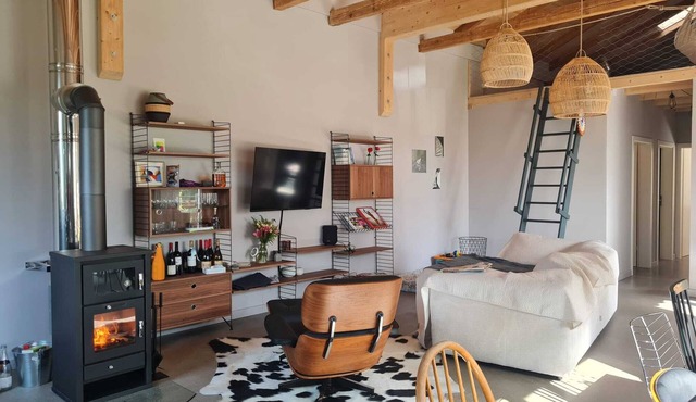 Exceptional vacation home with private sauna, pets welcome!