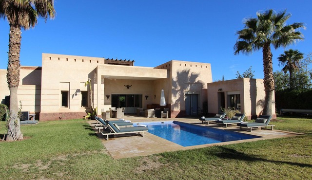Exceptional villa with private pool in Marrakech, Palmeraie area, Atlas view
