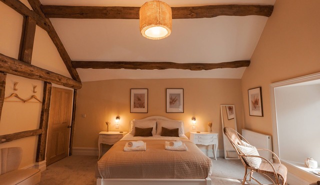 Exceptionally large one bedroom Suite