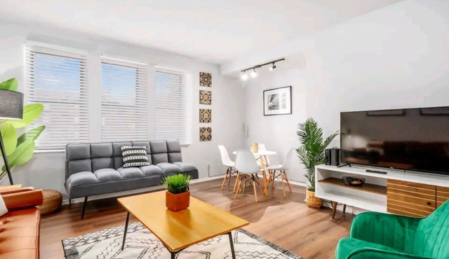 Exciting, alluring and welcoming space! Home Away from Home!