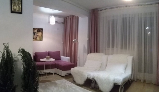 Exciting Modern Studio