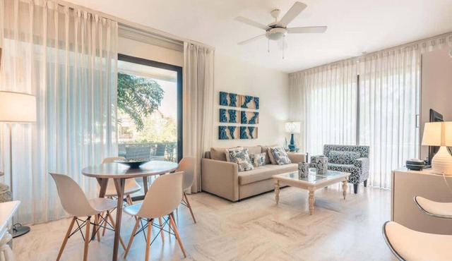 Exclusive 1br apt nearby beach at el Portillo: Vc