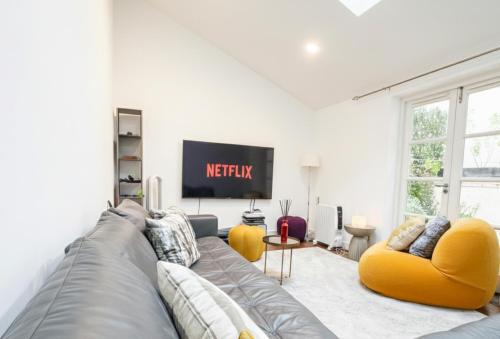 Exclusive 3bedroom House near Paddington Station!