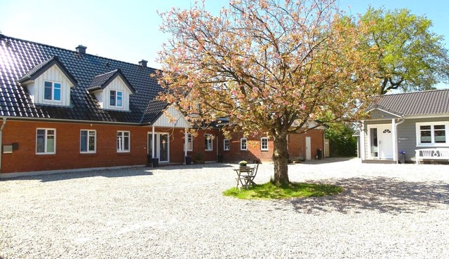 Exclusive 5 star apartment, Luv&Lee 1st floor - 1-4 persons, sauna, 5km to the beach