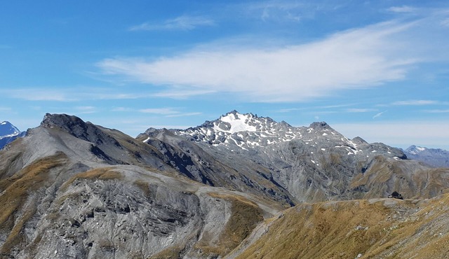Exclusive Alpine Chalet overlooking Mt Aspiring National Park
