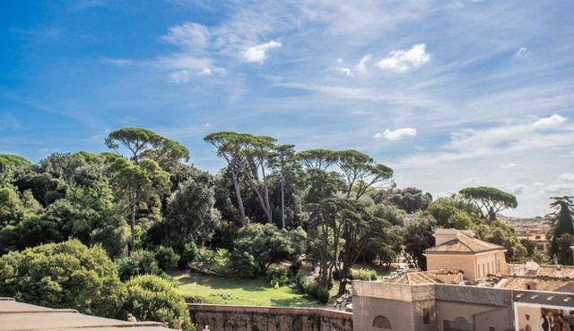 Exclusive attic with private terrace right in front of Piazza Del Popolo, with unique panoramic view
