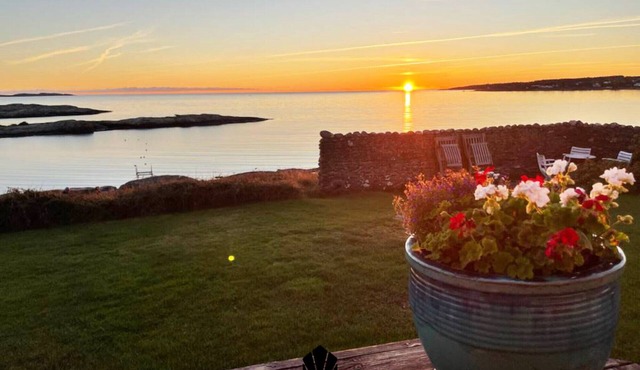 Exclusive Beachfront Villa in Åsa – Sauna, Jacuzzi & Panoramic Sea View | SE02102