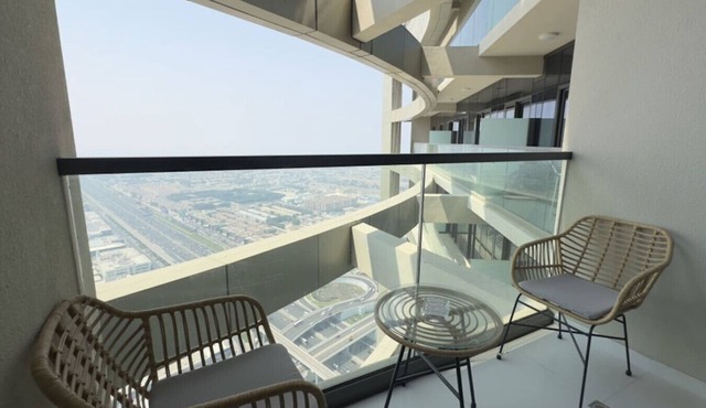 Exclusive High-Floor 2BR Aykon with Luxury & Views