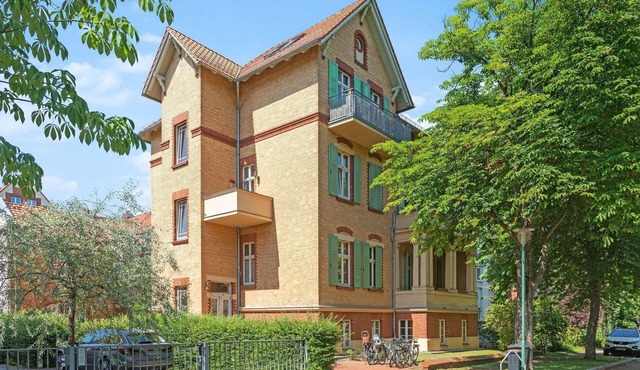 Exclusive holiday flat in Berlin suburb