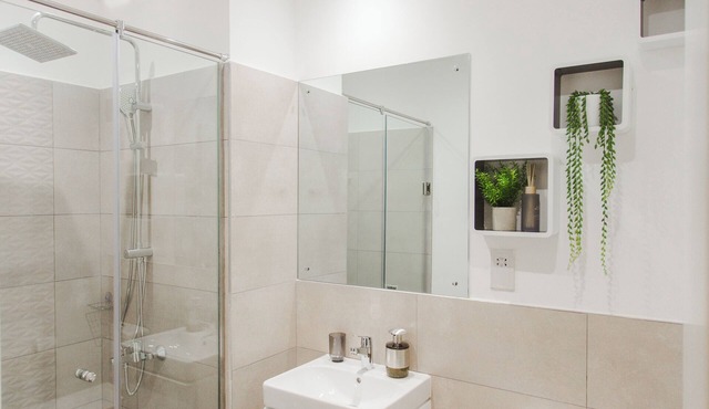 Exclusive King Studio at Pearl in City